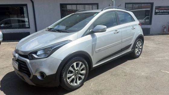 HYUNDAI HB20X 1.6 16V STYLE FLEX 4P AUTOMÁTICO